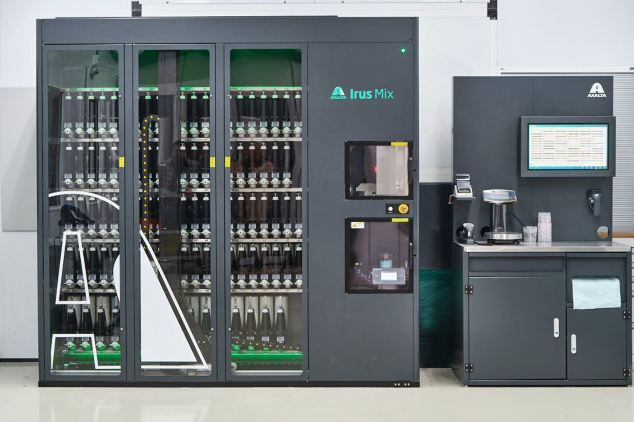 2025 - De nieuwe volledig automatische verfmengbank. De Axalta Irus Mix